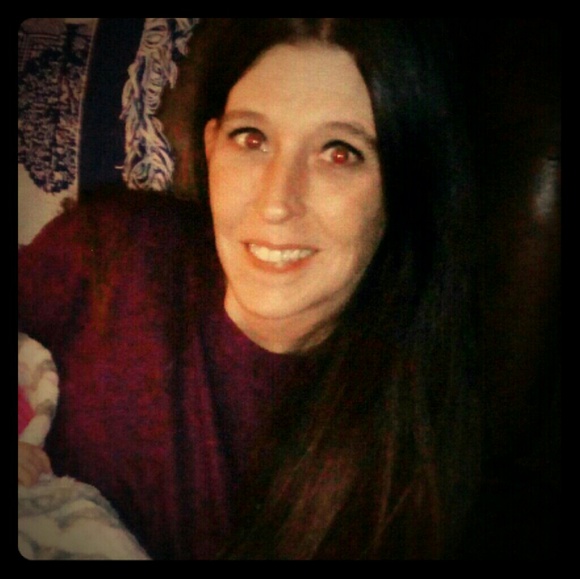 Meet your Posher, Shannon - Picture 1 of 1